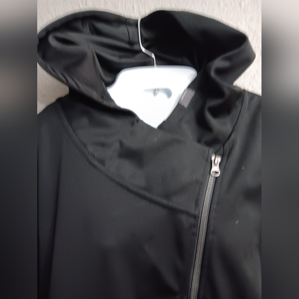 Mondetta Jacket - image 4